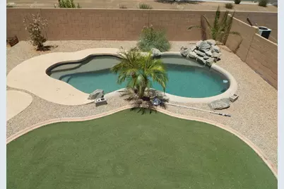 17440 W Caribbean Lane, Surprise, AZ 85388 - Photo 17