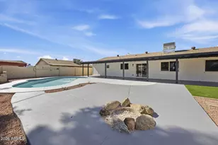 1215 W Wescott Dr, Phoenix, AZ 85027 - Photo 23