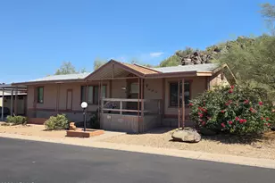 2233 E Behrend Dr, Phoenix, AZ 85024 - Photo 5