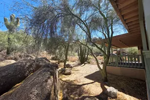 2233 E Behrend Dr, Phoenix, AZ 85024 - Photo 35