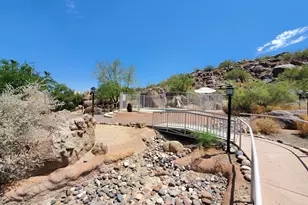 2233 E Behrend Dr, Phoenix, AZ 85024 - Photo 45