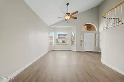 11410 W Orange Blossom Lane, Avondale, AZ 85392 - Photo 5