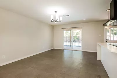 8626 E Rancho Vista Drive, Scottsdale, AZ 85251 - Photo 5