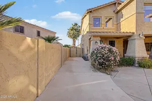 21841 S 185th Pl, Queen Creek, AZ 85142 - Photo 17