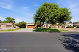 7731 S Willow Dr, Tempe, AZ 85284 - Photo 49