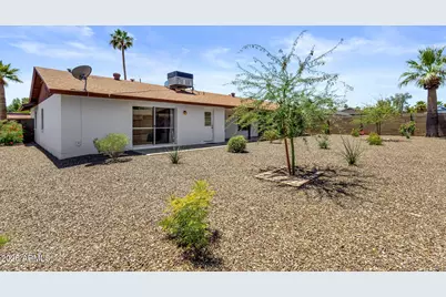 2834 E Beryl Avenue, Phoenix, AZ 85028 - Photo 43