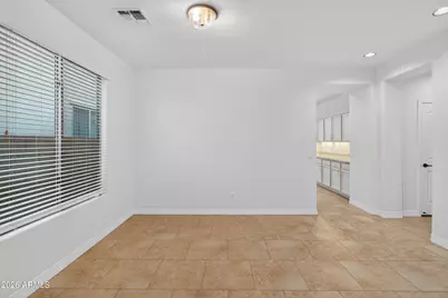 130 W Hackberry Drive, Chandler, AZ 85248 - Photo 23