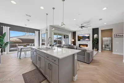 2831 E Robin Lane, Phoenix, AZ 85050 - Photo 5