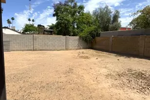 5925 W Loma Ln, Glendale, AZ 85302 - Photo 3
