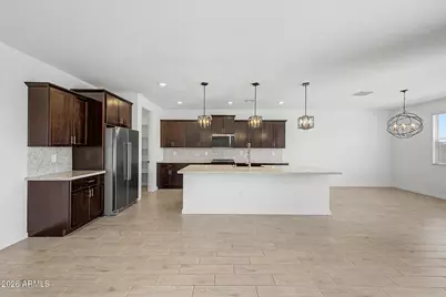4901 W Hunter Trail, San Tan Valley, AZ 85144 - Photo 11