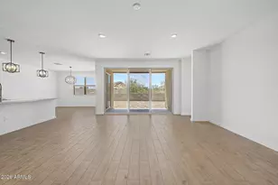 4901 W Hunter Trl, San Tan Valley, AZ 85144 - Photo 5
