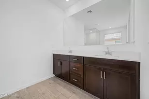 4901 W Hunter Trl, San Tan Valley, AZ 85144 - Photo 13
