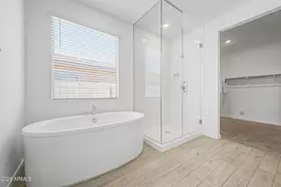 4901 W Hunter Trl, San Tan Valley, AZ 85144 - Photo 15