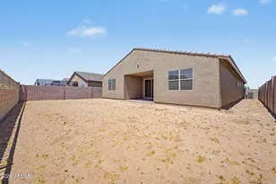 4901 W Hunter Trl, San Tan Valley, AZ 85144 - Photo 37