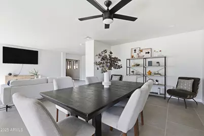 8631 E Thomas Road, Scottsdale, AZ 85251 - Photo 23