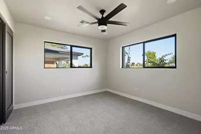 8631 E Thomas Road, Scottsdale, AZ 85251 - Photo 57