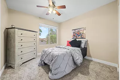 4522 E Cathedral Rock Drive, Phoenix, AZ 85044 - Photo 33