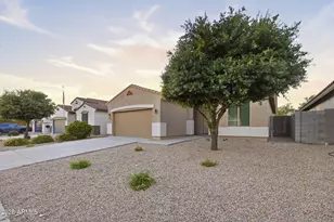 1656 W Loemann Dr, San Tan Valley, AZ 85144 - Photo 3