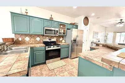 43982 W Garden Lane, Maricopa, AZ 85139 - Photo 3