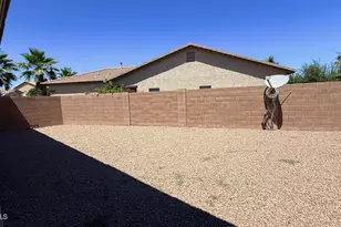 43982 W Garden Ln, Maricopa, AZ 85139 - Photo 23