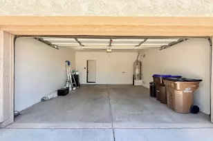43982 W Garden Ln, Maricopa, AZ 85139 - Photo 25