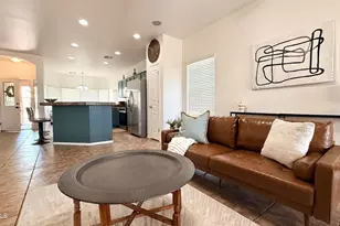 43982 W Garden Ln, Maricopa, AZ 85139 - Photo 7