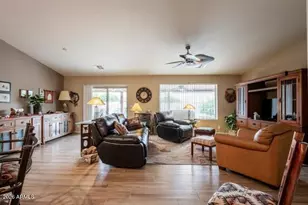 11061 E Nichols Ave, Mesa, AZ 85209 - Photo 7