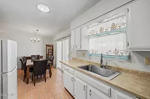 10316 W Deanne Dr, Sun City, AZ 85351 - Photo 13