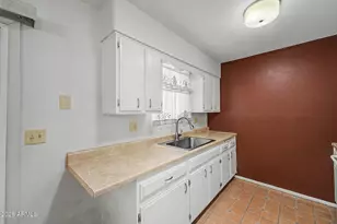10316 W Deanne Dr, Sun City, AZ 85351 - Photo 9