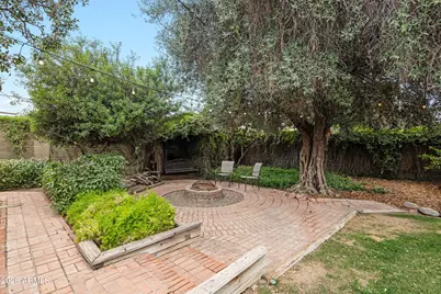 8543 E Mitchell Drive, Scottsdale, AZ 85251 - Photo 37