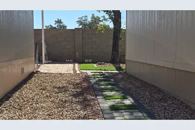 17200 W Bell Road #2323, Surprise, AZ 85374 - Photo 21
