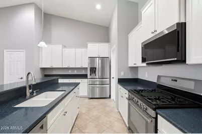 14325 W Banff Lane, Surprise, AZ 85379 - Photo 25