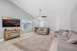 663 E Jasmine Cir, Mesa, AZ 85203 - Photo 3