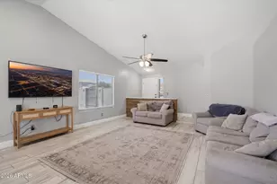 663 E Jasmine Cir, Mesa, AZ 85203 - Photo 3