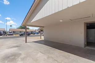 7422 W Turney Ave, Phoenix, AZ 85033 - Photo 5