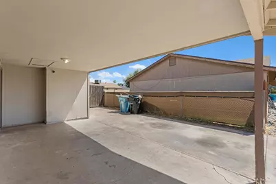 7422 W Turney Avenue, Phoenix, AZ 85033 - Photo 7