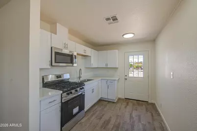 314 W Seagoe Avenue, Coolidge, AZ 85128 - Photo 11