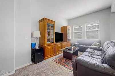 42146 W Centennial Court, Maricopa, AZ 85138 - Photo 11
