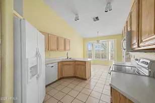 8277 E Sonoran Way, Gold Canyon, AZ 85118 - Photo 9