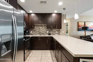 5450 E Deer Valley Dr, Phoenix, AZ 85054 - Photo 11