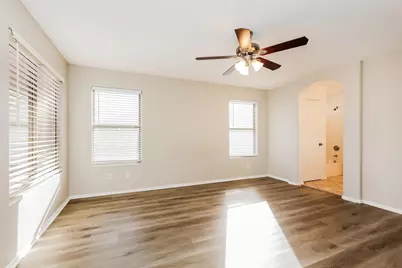 1905 N 129th Avenue, Avondale, AZ 85392 - Photo 7