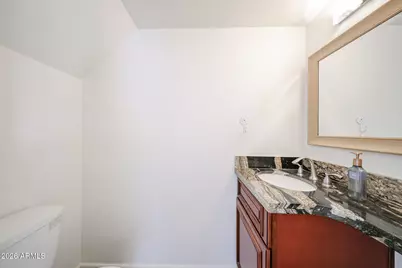 801 E North Lane #1, Phoenix, AZ 85020 - Photo 17