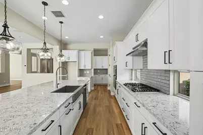 10331 E Thornton Avenue, Mesa, AZ 85212 - Photo 15