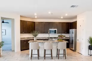 2548 W Grenadine Rd, Phoenix, AZ 85041 - Photo 9