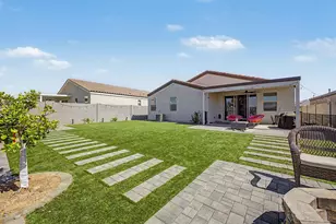 2548 W Grenadine Rd, Phoenix, AZ 85041 - Photo 27