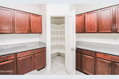 637 E Buckingham Avenue, Gilbert, AZ 85297 - Photo 11