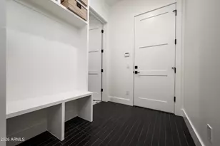 4517 N 39th St, Phoenix, AZ 85018 - Photo 37