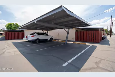 10428 W Deanne Drive, Sun City, AZ 85351 - Photo 15