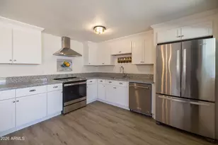 6602 W Holly St, Phoenix, AZ 85035 - Photo 15