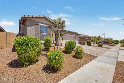 17850 W Running Deer Trail, Surprise, AZ 85387 - Photo 3
